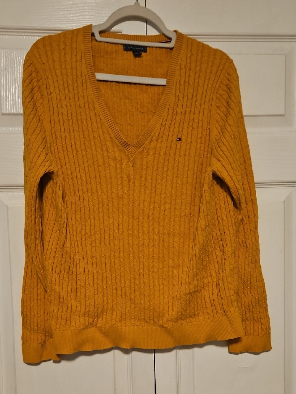 Tommy Hilfiger Women's Cable-Knit V-Neck Sweater - Mustard